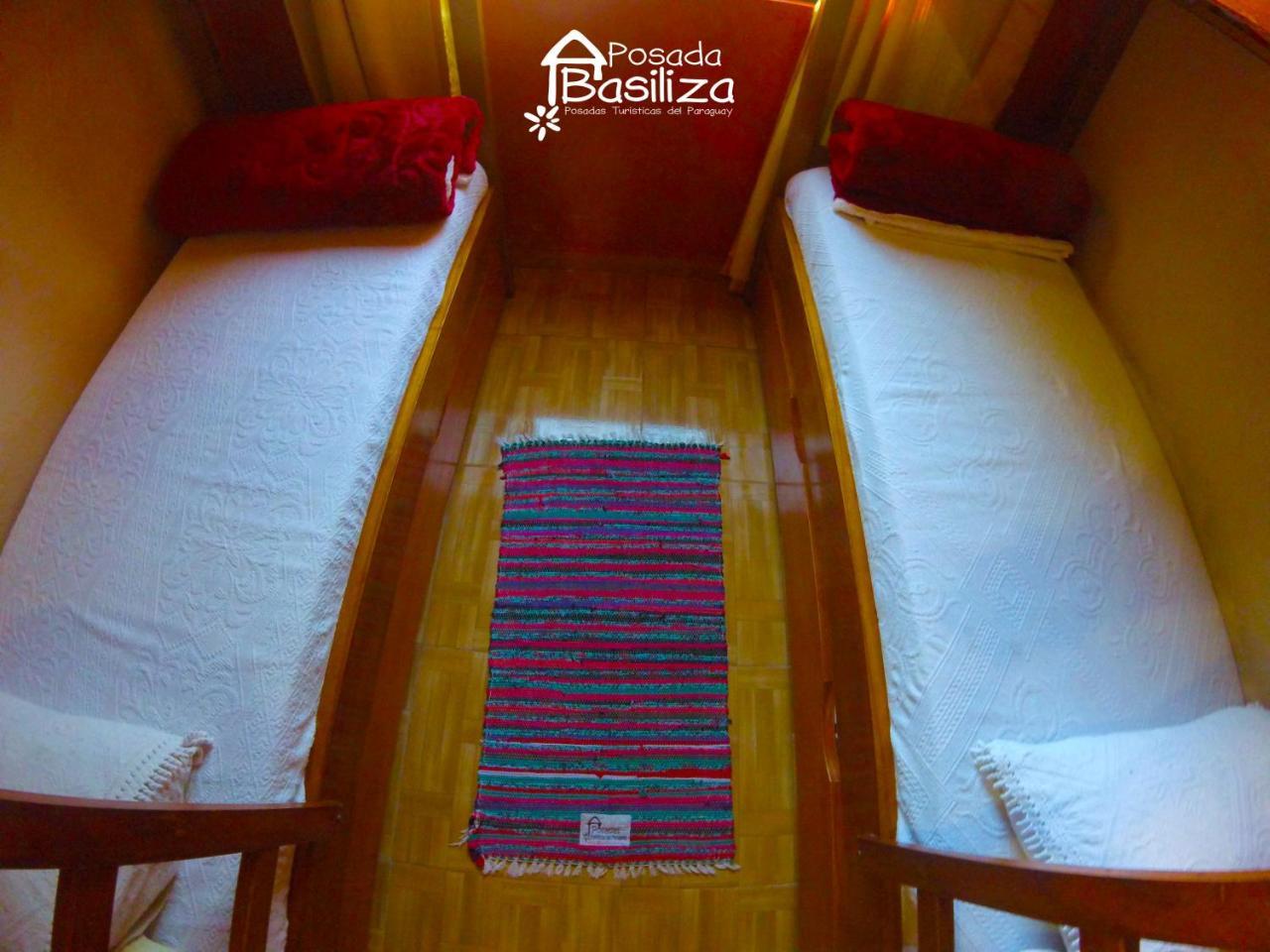 Posada Basiliza, Encarnacion Py ภายนอก รูปภาพ